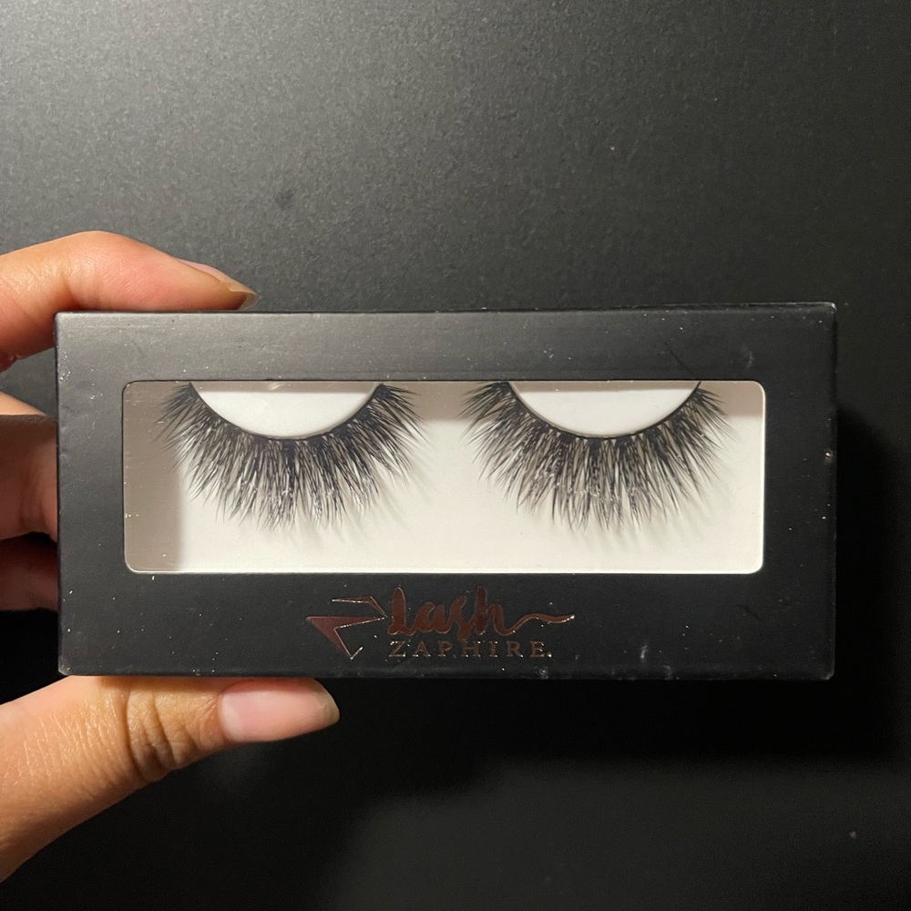 Eyelashes
